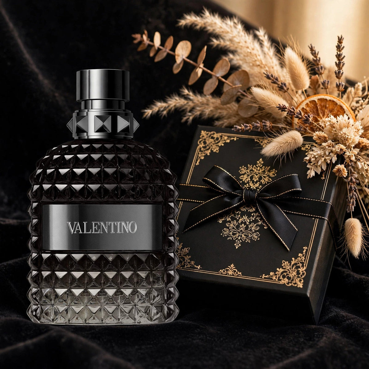 Valentino Uomo Intense EDP 100ml - lifestyle 5