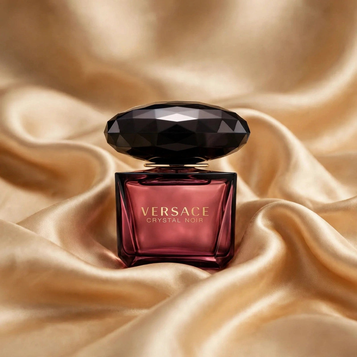 Versace Crystal Noir EDP 3oz - lifestyle 8