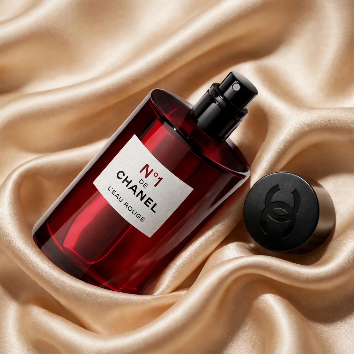 Chanel No 1 L'Eau Rouge Revitalizing Fragrance Mist EDP - lifestyle 8