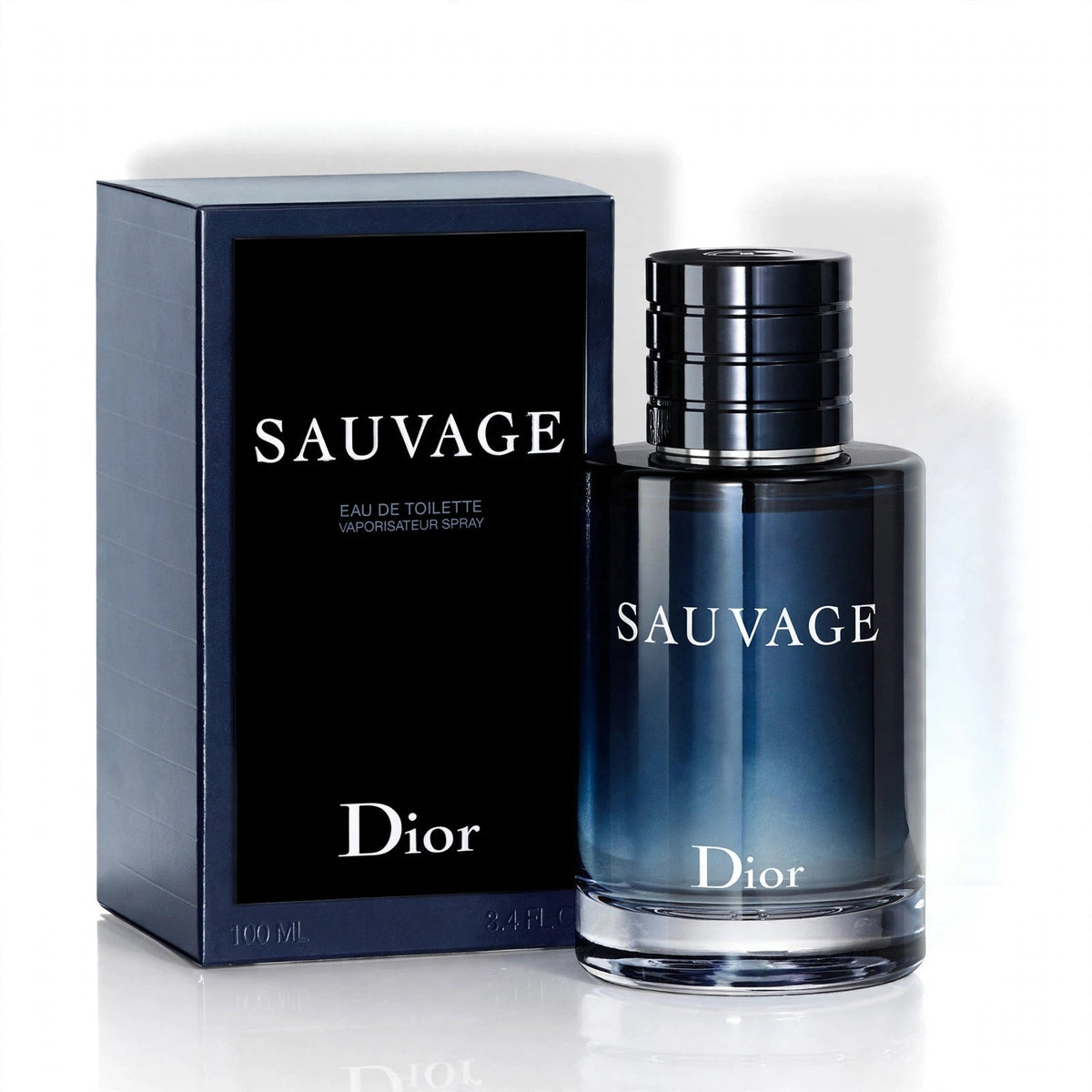 Dior Sauvage Eau de Toilette 100ml bottle and box on white background